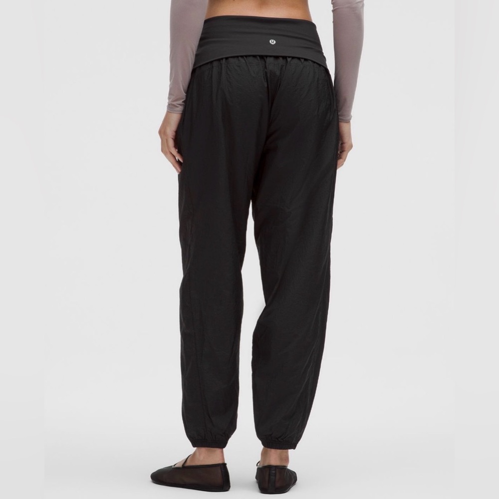 Lululemon Lightweight Foldover-waist jogger